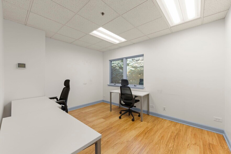 More Photos Of 1N131 County Farm Rd, Winfield Office Residential For Sale