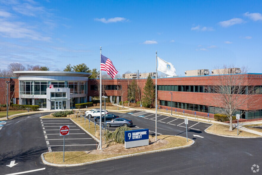 More Photos Of 9-11 Hampshire St, Mansfield Office For Lease