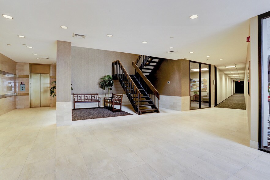 More Photos Of 7887 San Felipe St, Houston Office For Lease