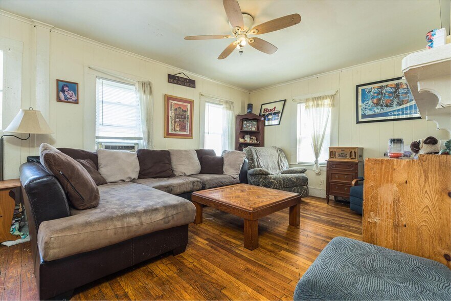 More Photos Of 17 Winter St, Rochester Apartments For Sale