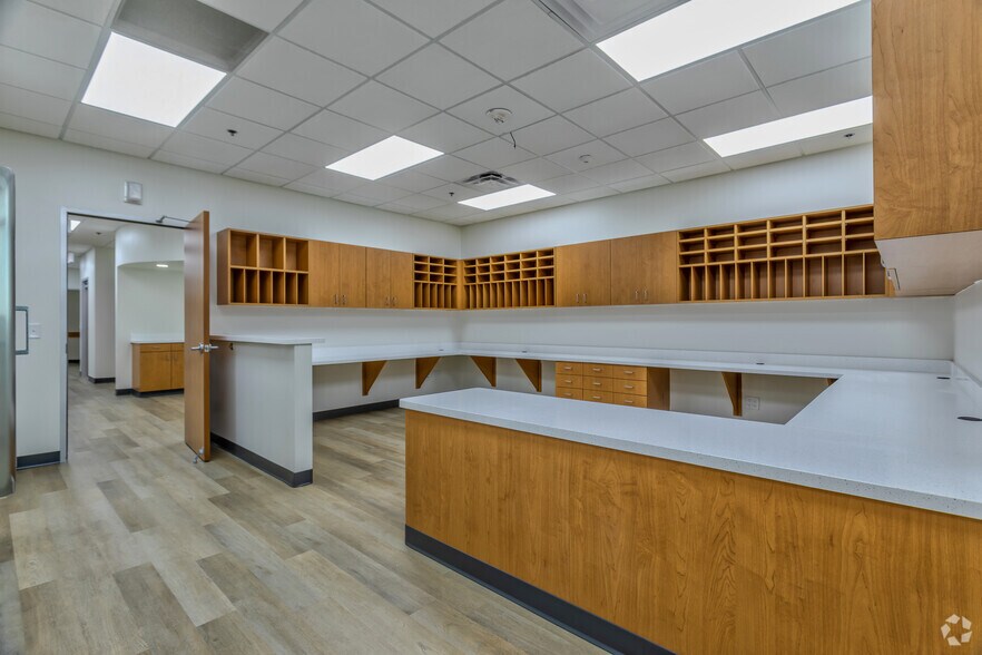 More Photos Of 7000 W Plano Pky, Plano Office For Sale