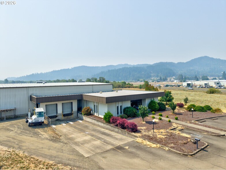 More Photos Of 850 Garden Valley Cir, Sutherlin Industrial For Sale