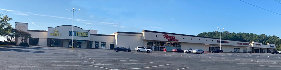 More Photos Of 7501-7641 Crestwood Blvd, Birmingham Unknown For Lease
