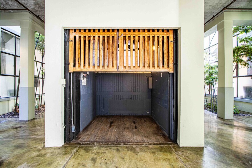 More Photos Of 164 Townsend St, San Francisco Office For Lease