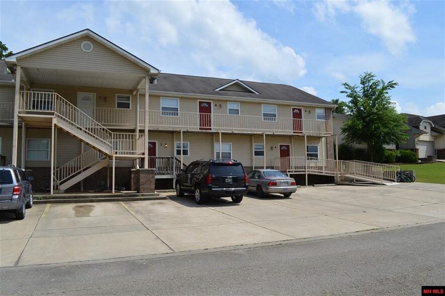 More Photos Of 109 Ryan Rd, Cotter Apartments For Sale