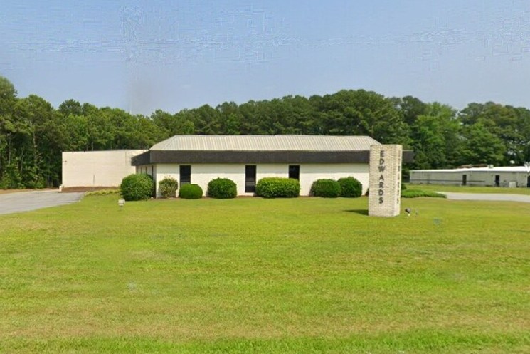 Primary Photo Of 4005 S Memorial Dr, Winterville Industrial For Lease