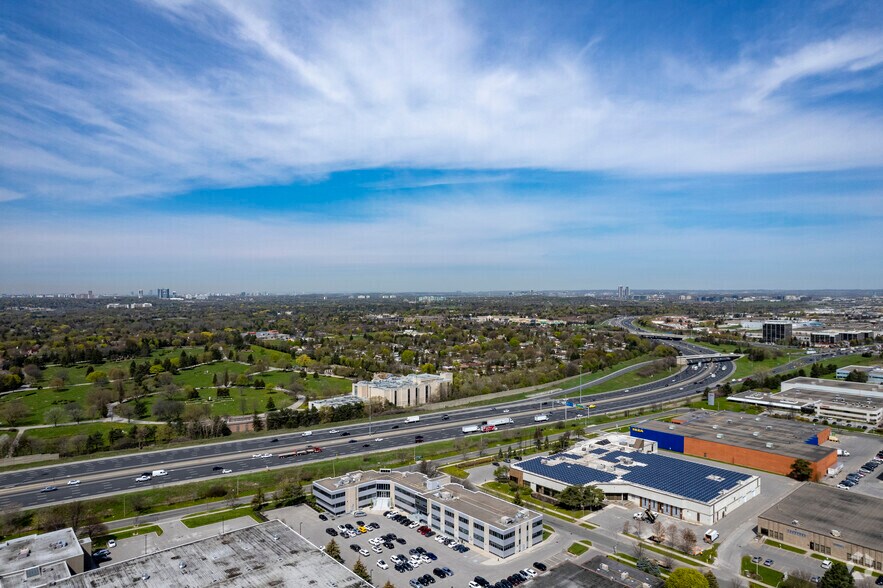 More Photos Of 1 Sparks Ave, Toronto Office For Lease