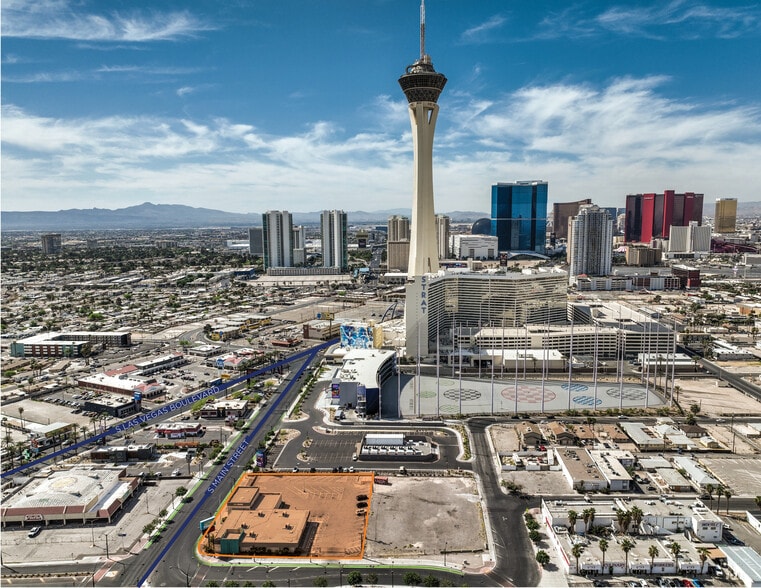 More Photos Of 1700 S Main St, Las Vegas Freestanding For Sale