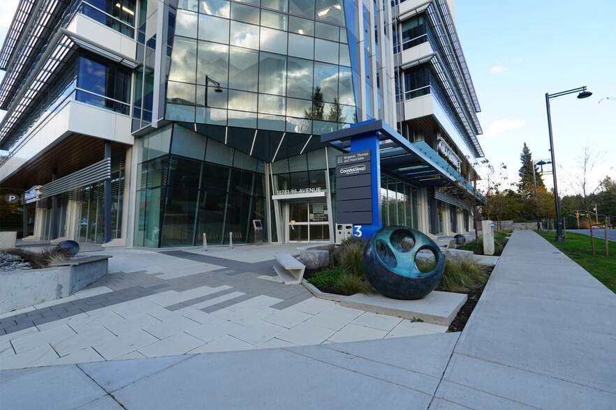 More Photos Of 13761 96th Av, Surrey Medical For Sale