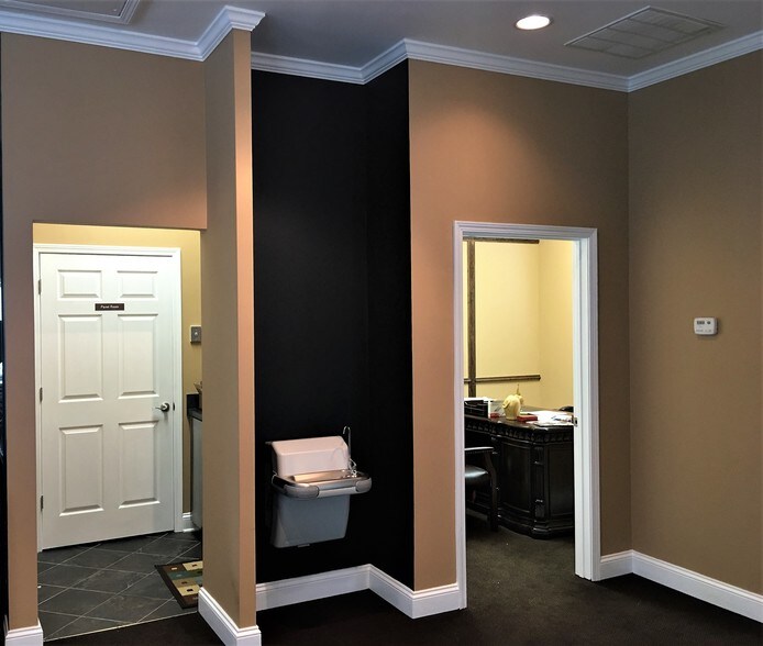 More Photos Of 367 Athens Hwy, Loganville Medical For Lease