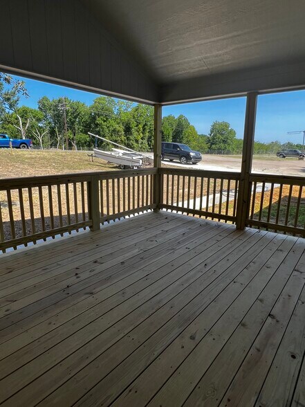 More Photos Of 10230 U.S. 190 Hwy, Pointblank Office For Sale