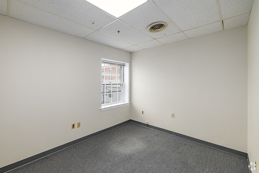 Photo of 2nd Floor Ste 206