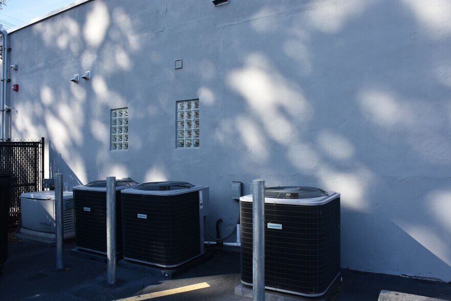 More Photos Of 92 Kennedy St, Hackensack Lodge Meeting Hall For Sale