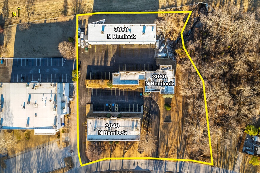 More Photos Of 3040 N Hemlock Cir, Broken Arrow Unknown For Lease