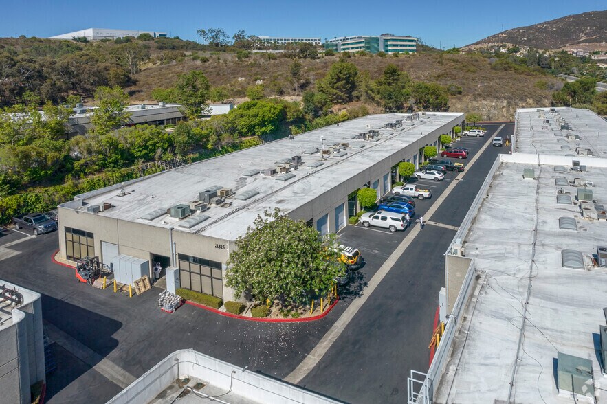 More Photos Of 11305 Rancho Bernardo Rd, San Diego Unknown For Lease