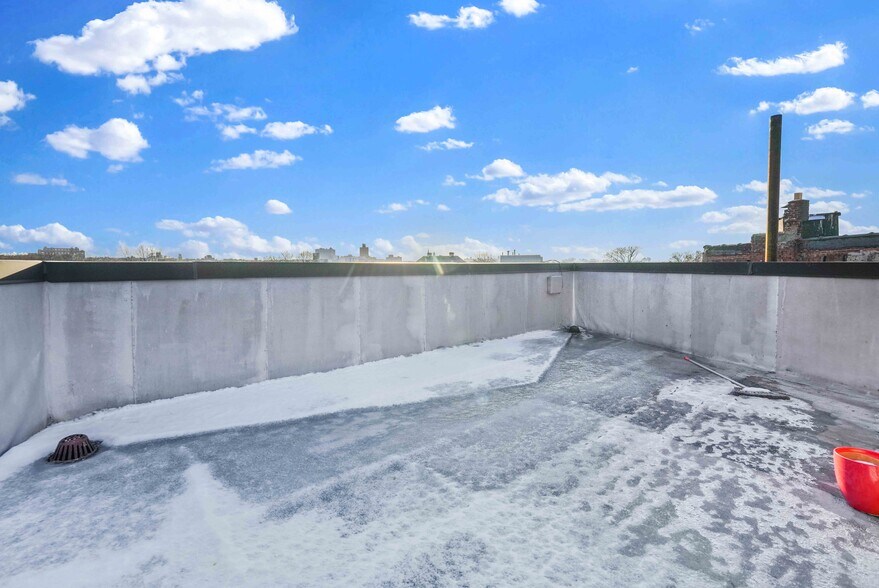 More Photos Of , Brooklyn Unknown For Sale