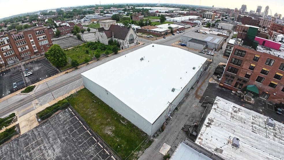 More Photos Of 2800-2810 Washington Ave, Saint Louis Warehouse For Lease