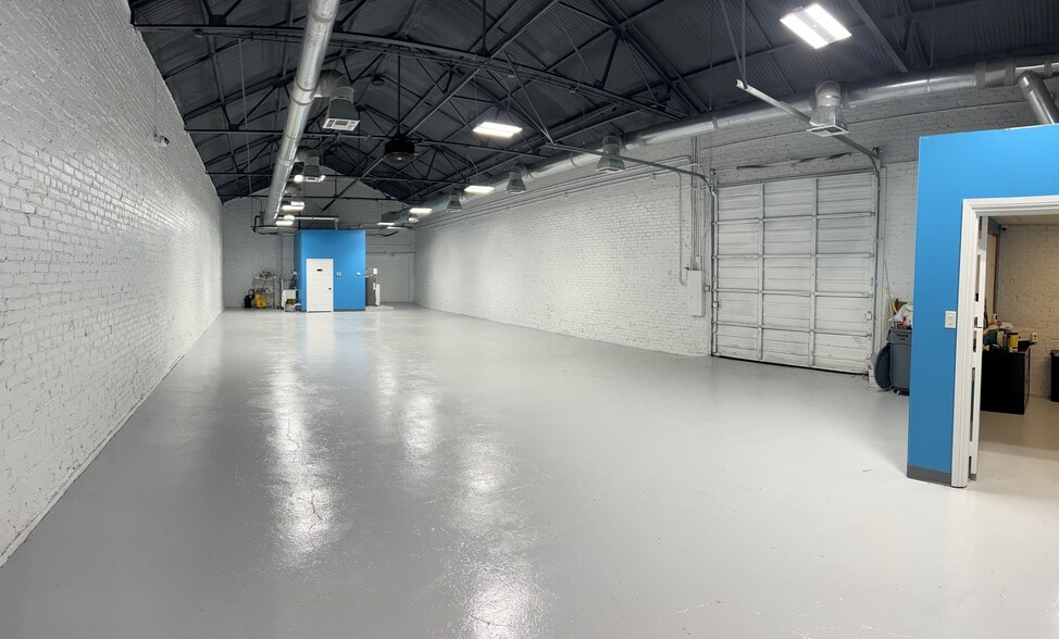 Primary Photo Of 209 E McLeroy Blvd, Saginaw Light Distribution For Lease