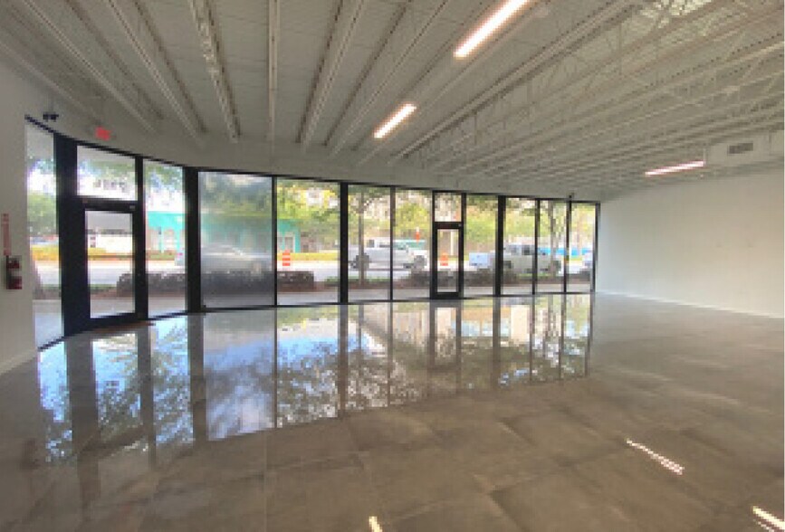 More Photos Of 2300 E Atlantic Blvd, Pompano Beach Storefront Retail Office For Lease