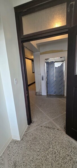 More Photos Of 201 S Broadway Ave, Albert Lea Loft Creative Space For Lease