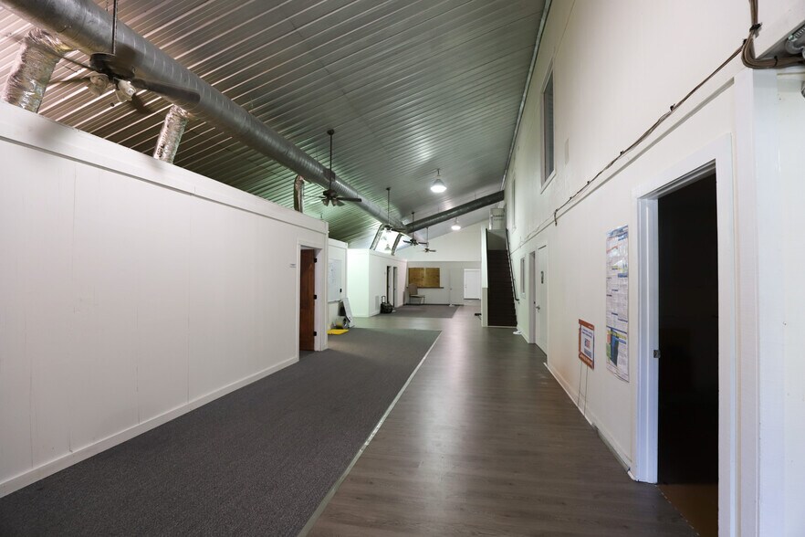 More Photos Of 13723 NW US Highway 441, Alachua General Retail For Lease