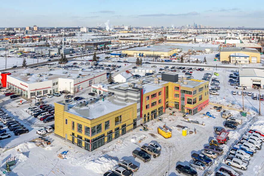 More Photos Of 9508 34 Ave NW, Edmonton Office For Sale