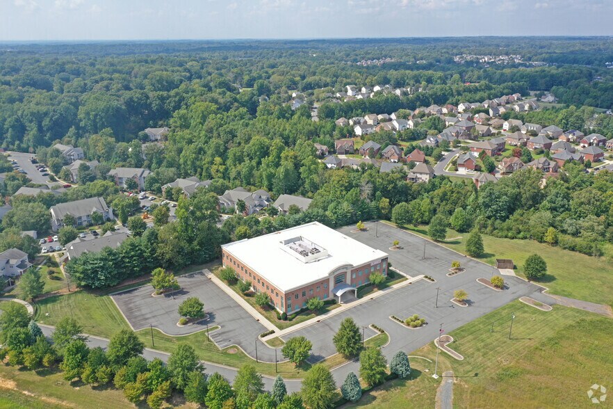 More Photos Of 6010 Golding Center Dr, Winston-Salem Medical For Sale