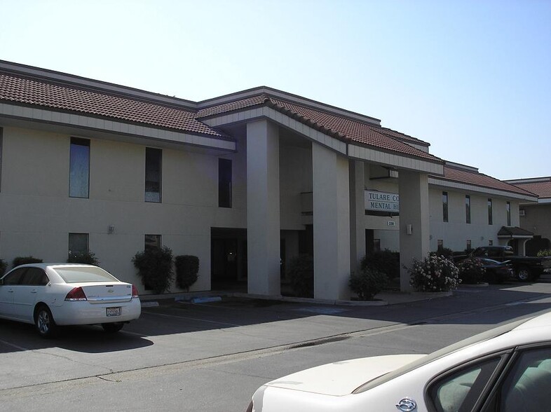 Primary Photo Of 3300 S Fairway St, Visalia Office For Lease