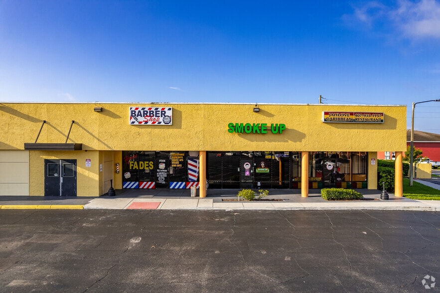 More Photos Of 1700-1820 N Main St, Kissimmee Unknown For Lease