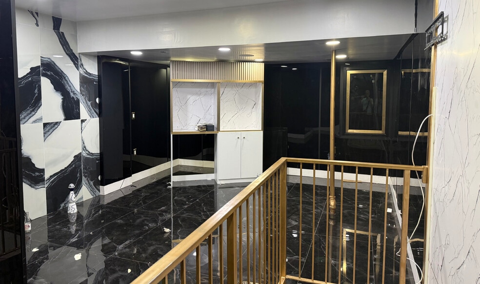 More Photos Of 575-593 W 181st St, New York Storefront For Lease