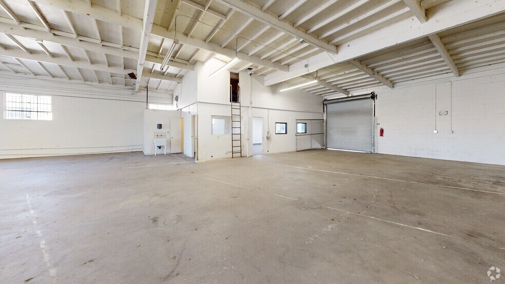 Primary Photo Of 12311 Woodruff Ave, Downey Unknown For Lease