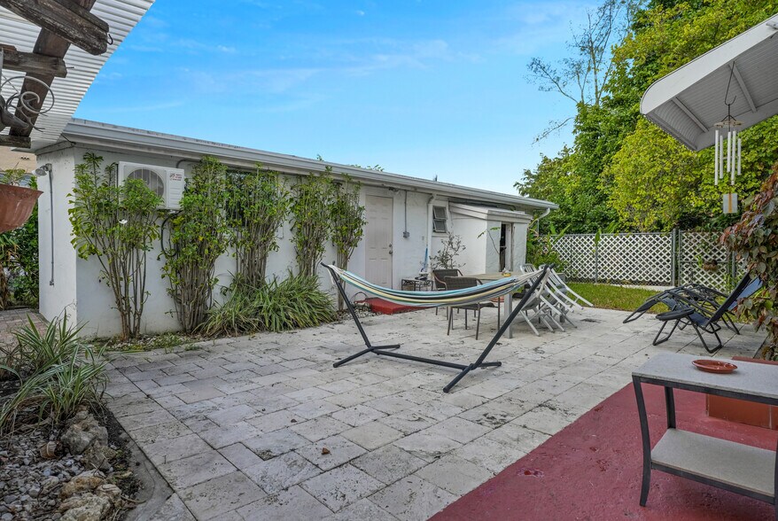 More Photos Of 512 SW 21st Ave, Miami Land For Sale