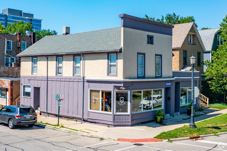 Primary Photo Of 1000 Foster St, Evanston Storefront Retail Residential For Lease