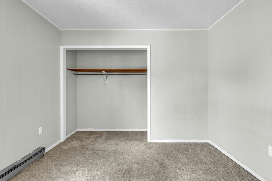 More Photos Of 106 King Ave, Morristown Apartments For Sale