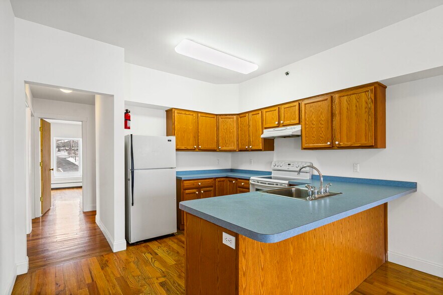 More Photos Of 98 S Main St, Castleton On Hudson Multifamily For Sale