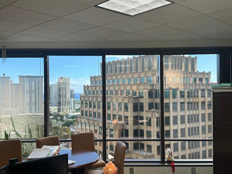 More Photos Of 1100 Alakea St, Honolulu Office For Sale