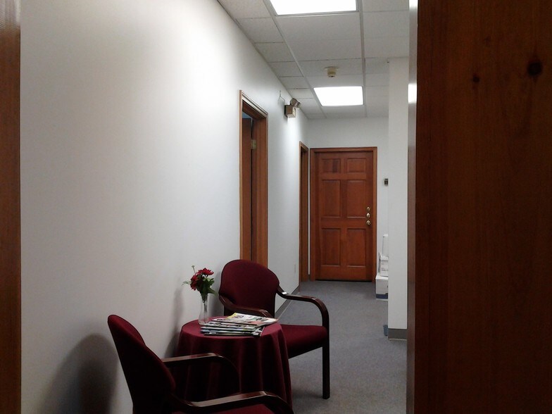 More Photos Of 151 W Genesee St, Lockport Loft Creative Space For Lease