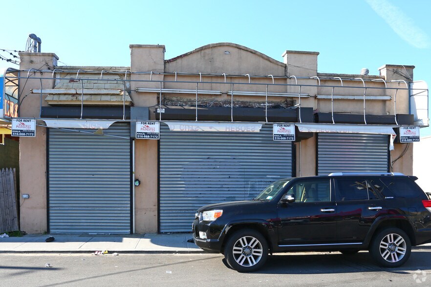 More Photos Of 2505 Seagirt Ave, Far Rockaway Freestanding For Sale