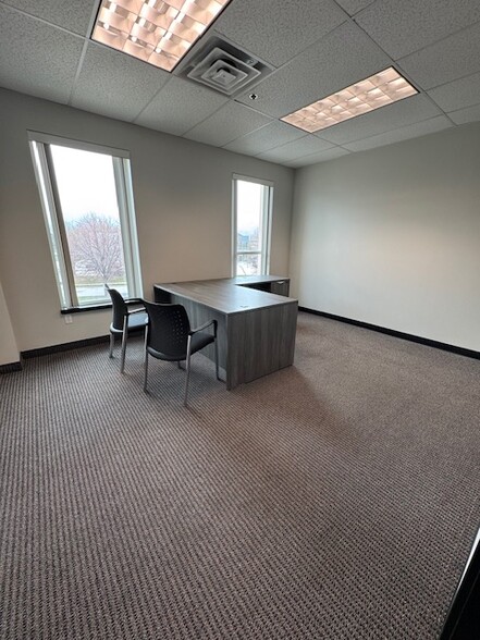 More Photos Of 12244 S Business Park Dr, Draper Office For Lease