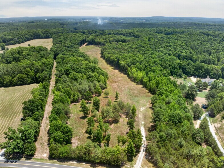 More Photos Of 11202 Rougemont Rd, Bahama Land For Sale