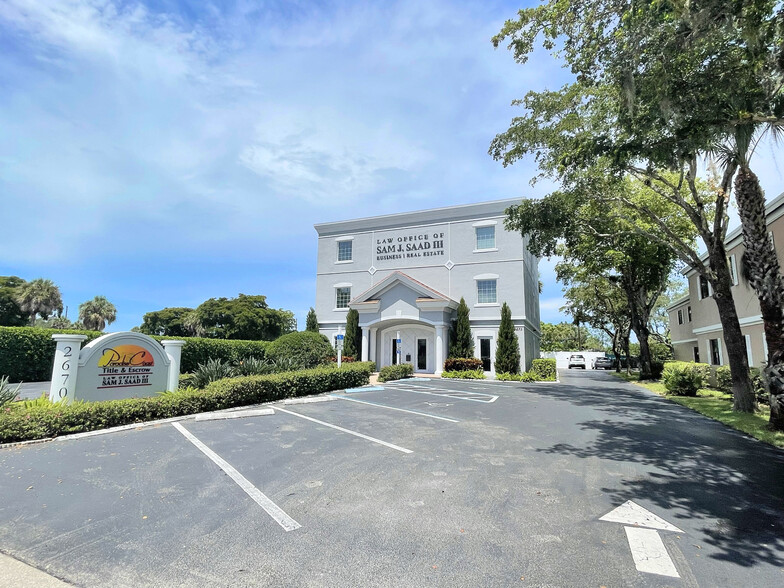 Primary Photo Of 2670 Airport Rd S, Naples Office For Lease