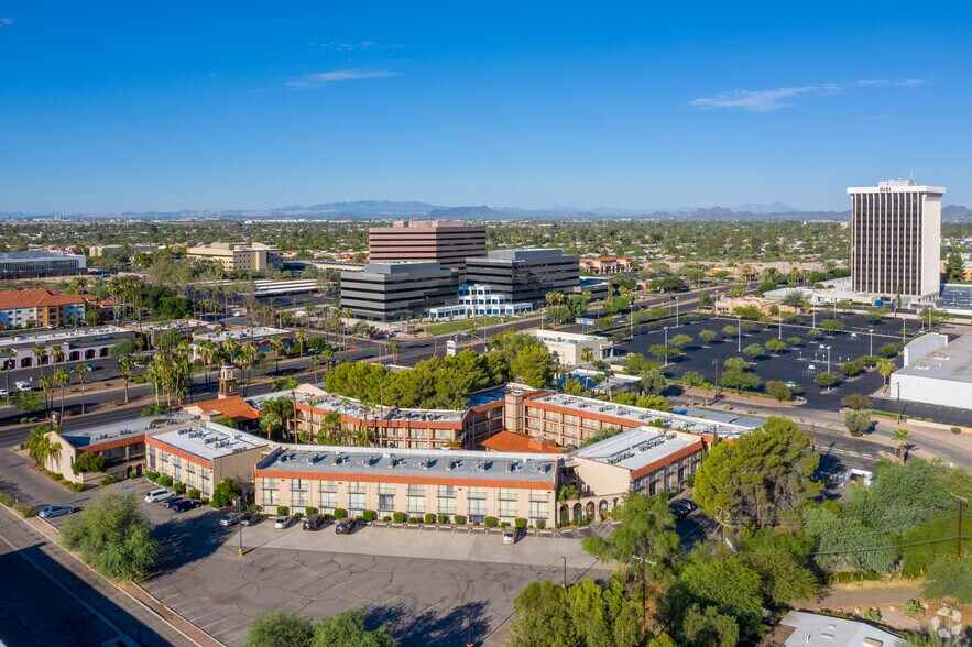 More Photos Of 5335 E Broadway Blvd, Tucson Hotel For Sale