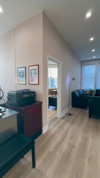 Primary Photo Of 4764-4774 N Lincoln Ave, Chicago Storefront Retail Office For Lease