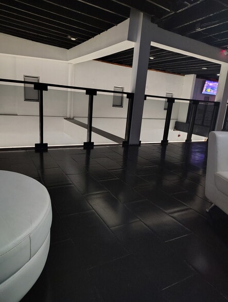 More Photos Of 1443-1449 E Main St, Rochester General Retail For Sale