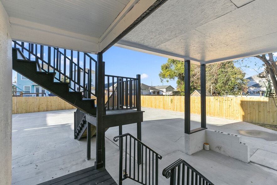 More Photos Of 2908 Audubon St, New Orleans Apartments For Sale