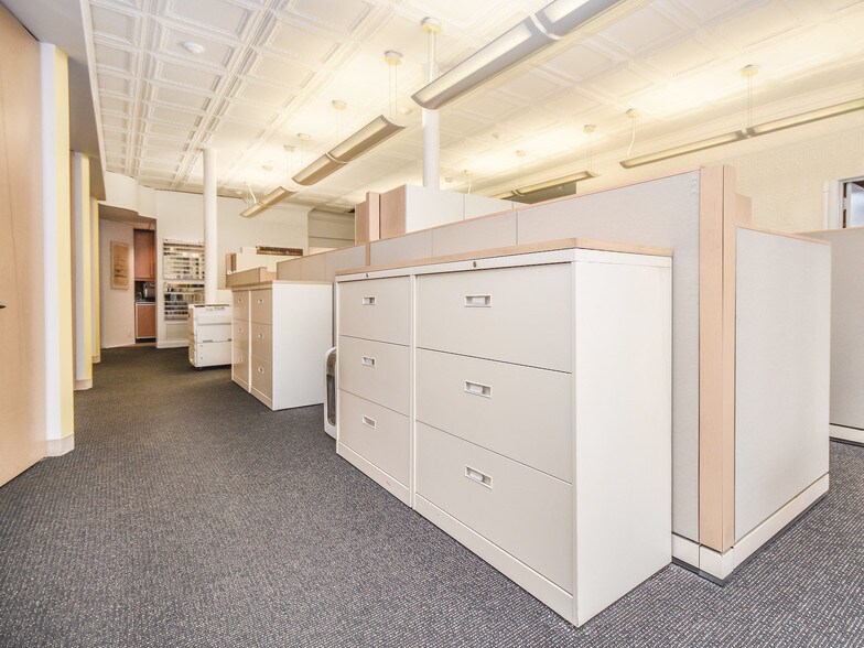 More Photos Of 273 Sea Cliff Ave, Sea Cliff Coworking Space