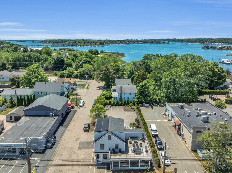 More Photos Of 44 Williams Ave, Mystic Apartments For Sale