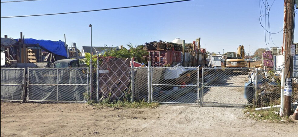 Primary Photo Of 12 New St, Oceanside Land For Lease