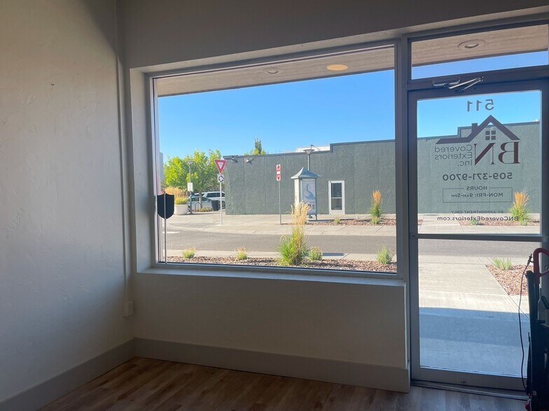 More Photos Of 511-515 Lee Blvd, Richland Office For Lease