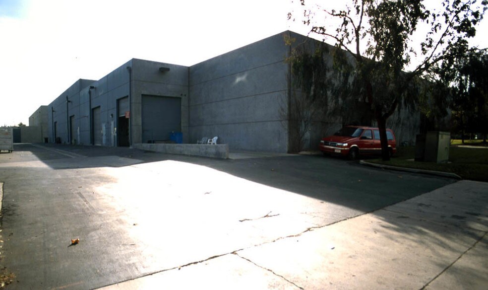 More Photos Of 27460 Aqua Vista Way, Temecula Manufacturing For Lease